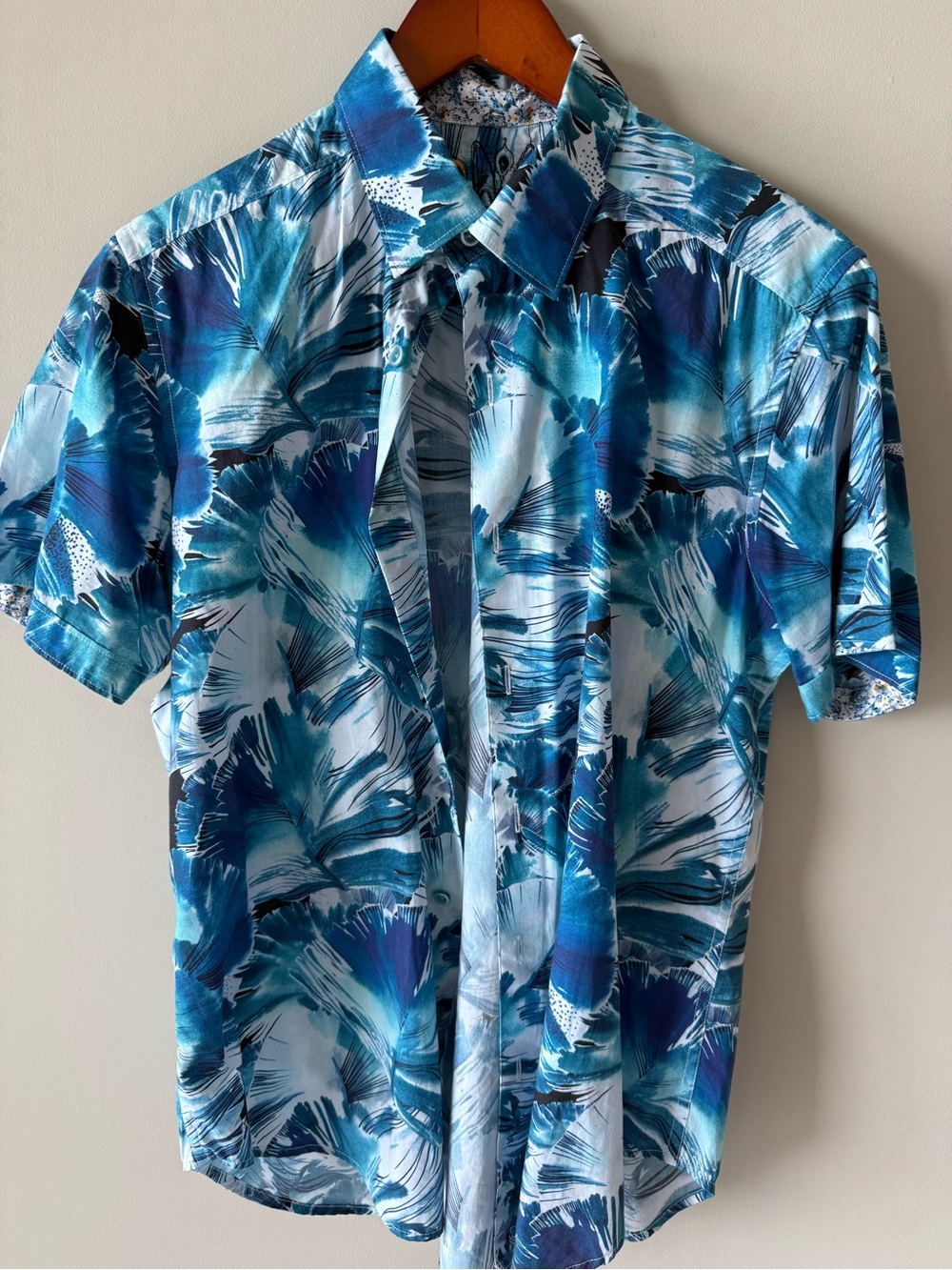 Robert Graham Blue Tropical Leaf Print Button-Down Shirt Small classic fit